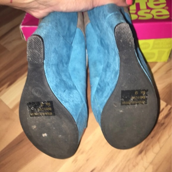 Color Block Wedges - Picture 4 of 5